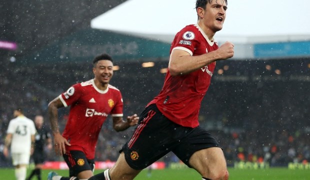 Man Utd thắng kịch tính với tỷ số 4-2 trước Leeds