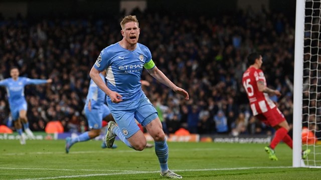 Manchester City và Liverpool 'chạm tay' vào bán kết Champions League