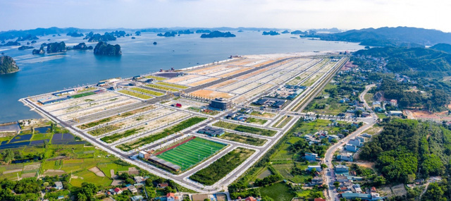 Mạnh như Phương Đông - chủ đầu tư dự án lấn biển 16.000m2 bị phạt ở Vân Đồn - Ảnh 2. Mạnh như Phương Đông - chủ đầu tư dự án lấn biển 16.000m2 bị phạt ở Vân Đồn - Ảnh 2.
