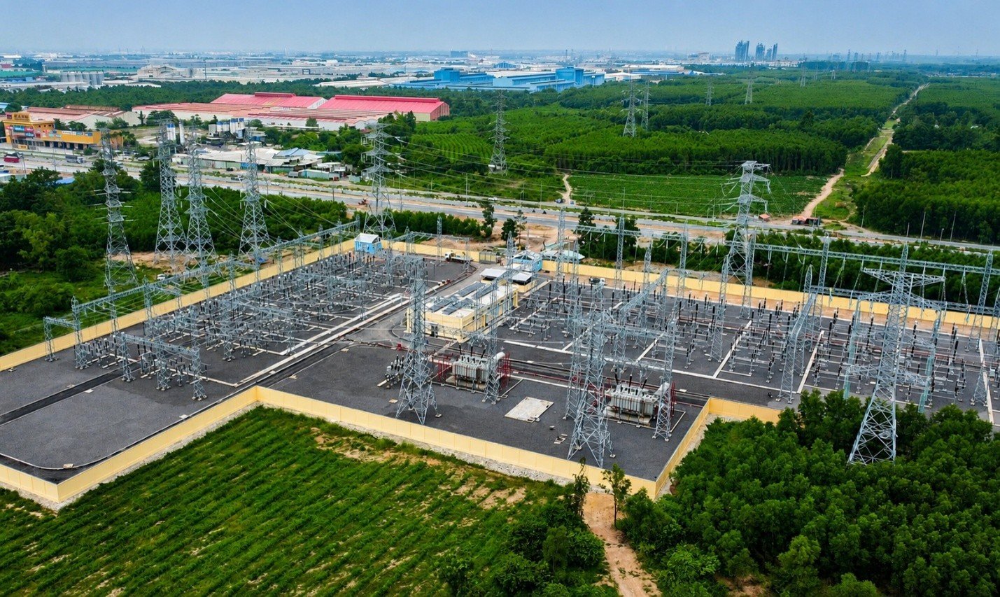 EEMC - Làm chủ công nghệ, nâng tầm thiết bị điện Việt