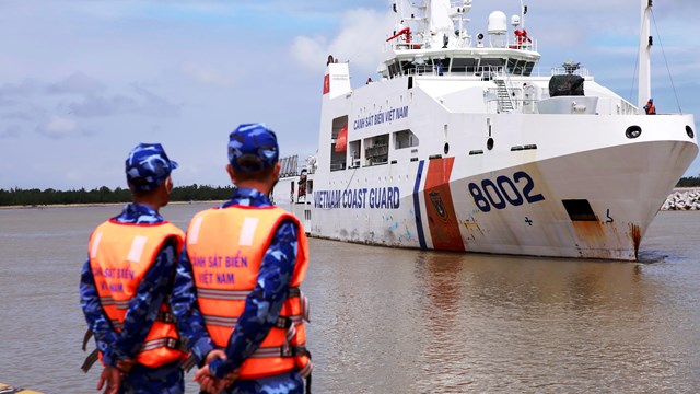 Mệnh lệnh không lời từ trái tim người chiến sỹ Cảnh sát biển