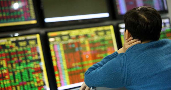 Mirae Asset: “VN-Index có thể kéo dài xung lực tăng trong tháng 12 với vùng mục tiêu 1.050 điểm”