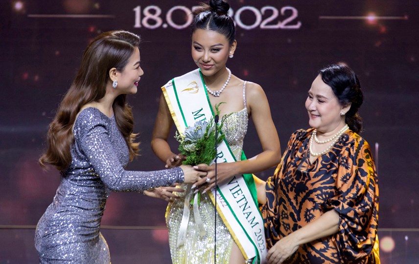 miss-earth-2022-lay-lai-h224o-quang-hay-tiep-tuc-39truot-d224i39_3.jpg