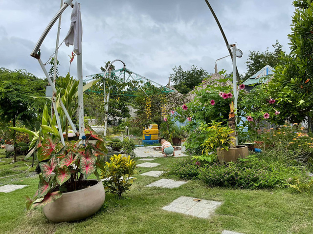 Một năm biến mảnh đất 500m2 hoang sơ thành Farmstay xanh mướt của cặp vợ chồng ở Bình Dương với chi phí chỉ 10 triệu đồng - Ảnh 7. Một năm biến mảnh đất 500m2 hoang sơ thành Farmstay xanh mướt của cặp vợ chồng ở Bình Dương với chi phí chỉ 10 triệu đồng - Ảnh 7.