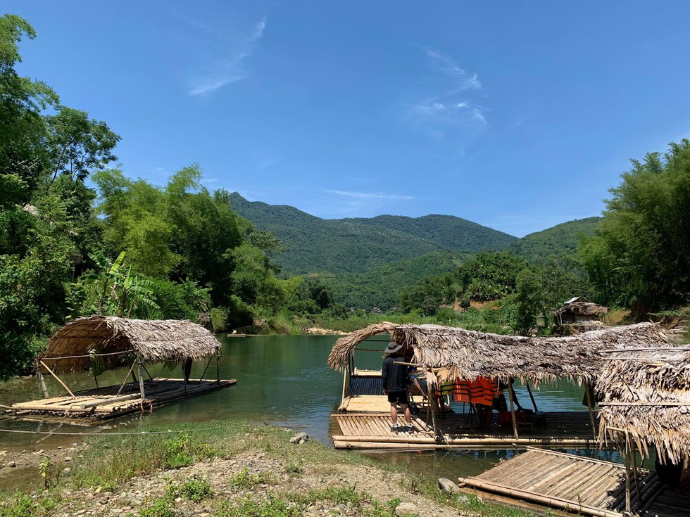 Một ngày Pù Luông, thiên đường Vịnh Hạ Long trên cạn, đồng lúa chín giữa đại ngàn - ảnh 2