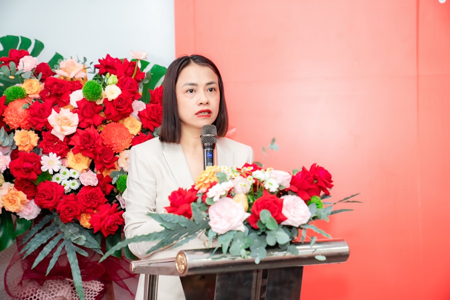 Bà Nguyễn Thị Mỹ Hạnh, Phó Tổng giám đốc Ngân hàng TMCP Hàng Hải Việt Nam, Tổng giám đốc Ngân hàng bán lẻ MSB phát biểu lại lễ ký kết
