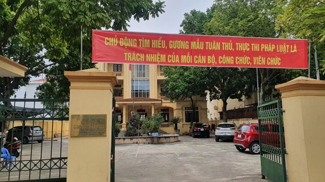 Mua sắm thiết bị tại Phòng GDĐT huyện Tam Dương (Vĩnh Phúc): Cần làm rõ dấu hiệu bất thường