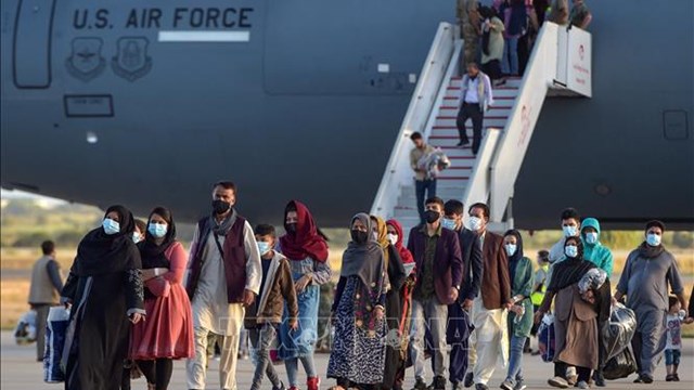 Mỹ đưa 20.000 người Afghanistan sơ tán tới các căn cứ quân sự ở 5 tiểu bang