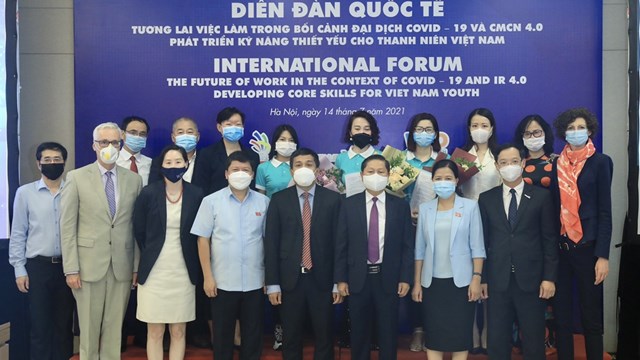 Nâng tầm kỹ năng lao động trẻ