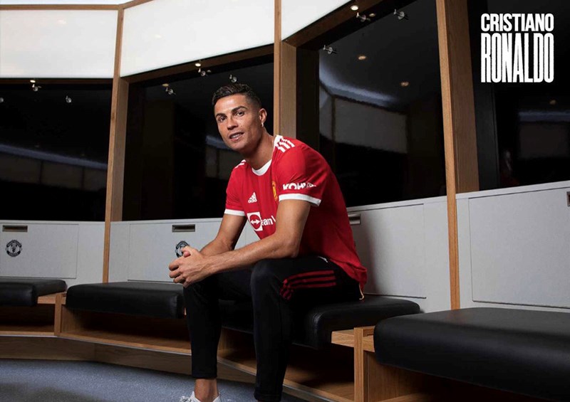 n243ng-tran-ronaldo-d225-ra-mat-mu-bruno-fernandes-an-253-chuyen-d225-phat_10.jpg
