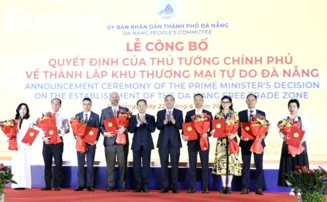 Tập đoàn “Vua hàng hiệu”: Johnathan Hạnh Nguyễn trở lại Đà Nẵng đúng thời điểm