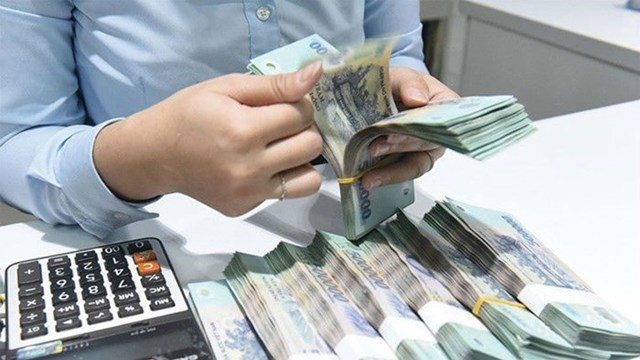 Ngân hàng điều chỉnh lãi suất tiết kiệm
