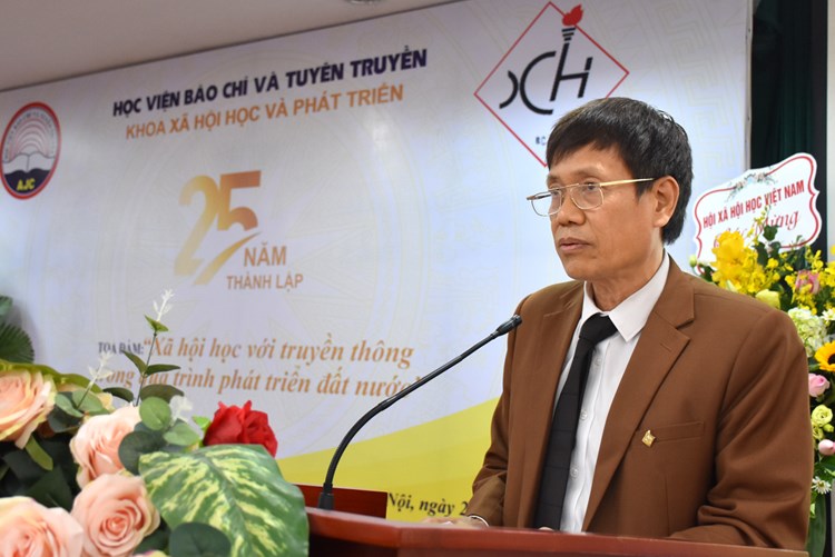 ngam-ve-van-ho225-ung-xu-cua-nguoi-noi-tieng_3.jpg ngam-ve-van-ho225-ung-xu-cua-nguoi-noi-tieng_3.jpg