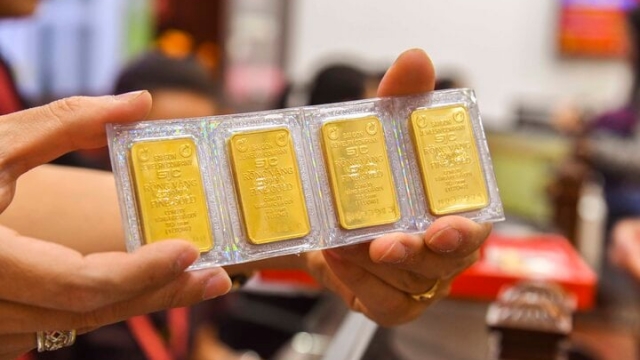 Ngân hàng Nhà nước giữ nguyên giá bán vàng miếng 75,98 triệu đồng/lượng 