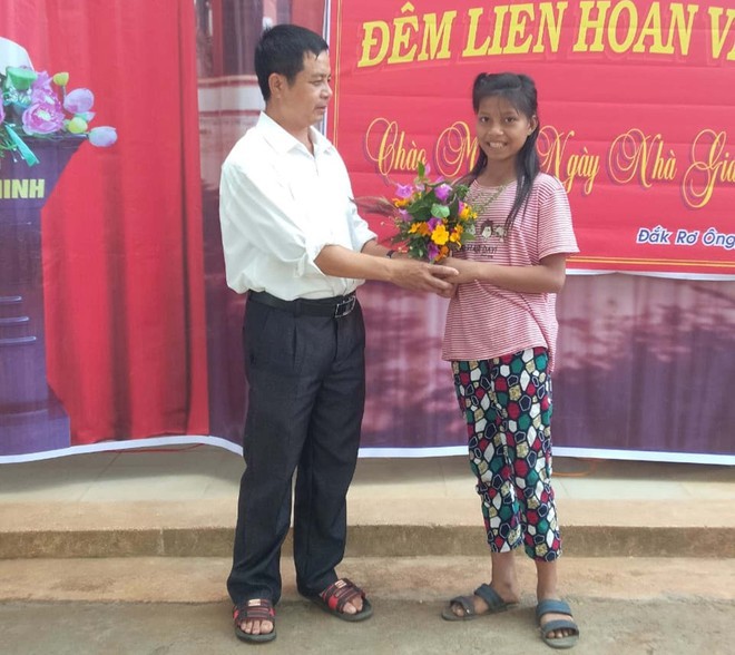 Ngày Nhà giáo Việt Nam 20.11: Nên tặng quà thầy cô thế nào? - ảnh 3
