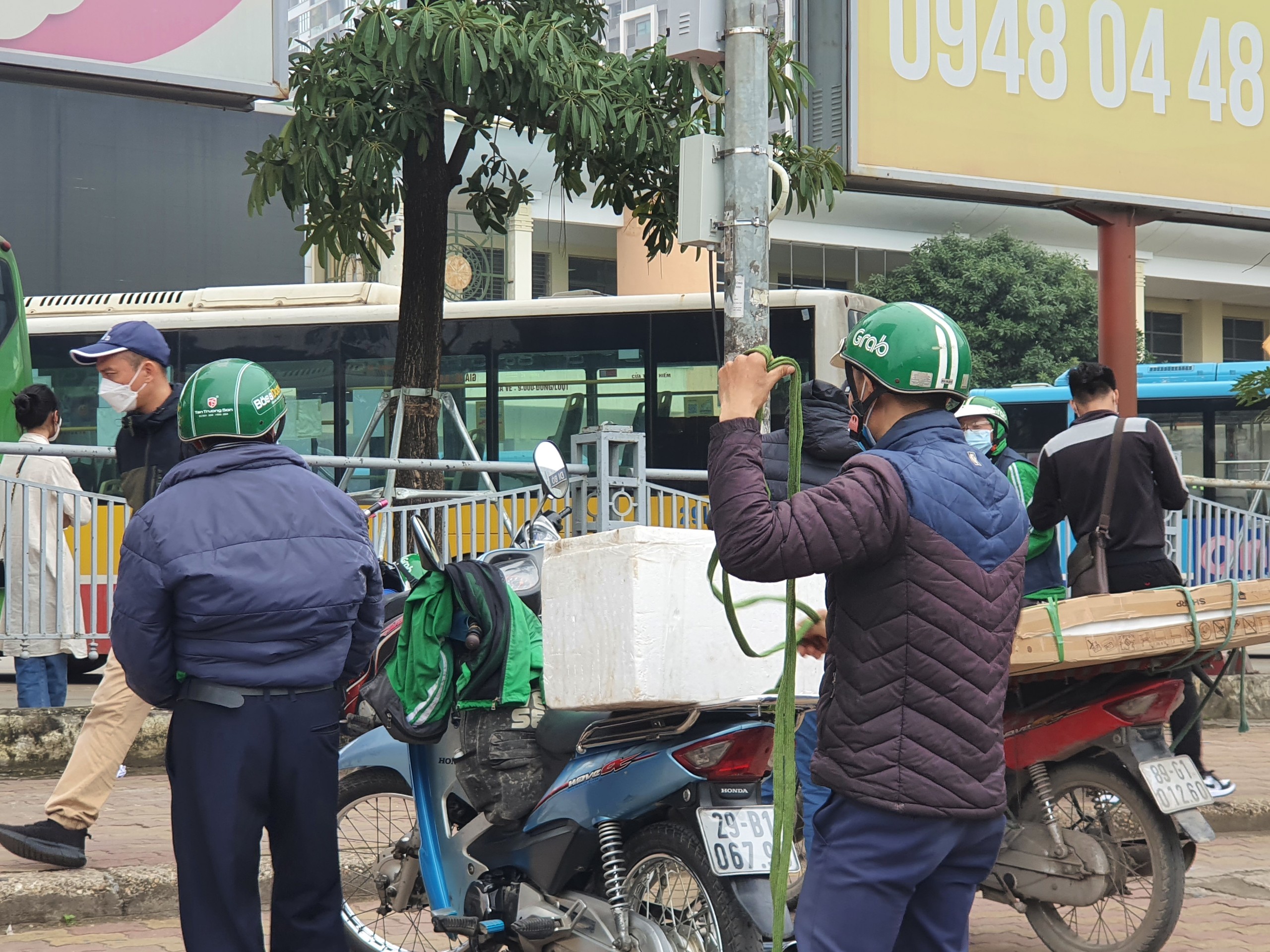 nghe-di-c226u-cuoi-nam-b224i-1-moi-ng224y-tr244i-qua-nhu-ngoi-tr234n-dong-lua_3.jpg