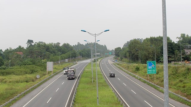 Nghiên cứu giải pháp tài chính đầu tư đường bộ cao tốc