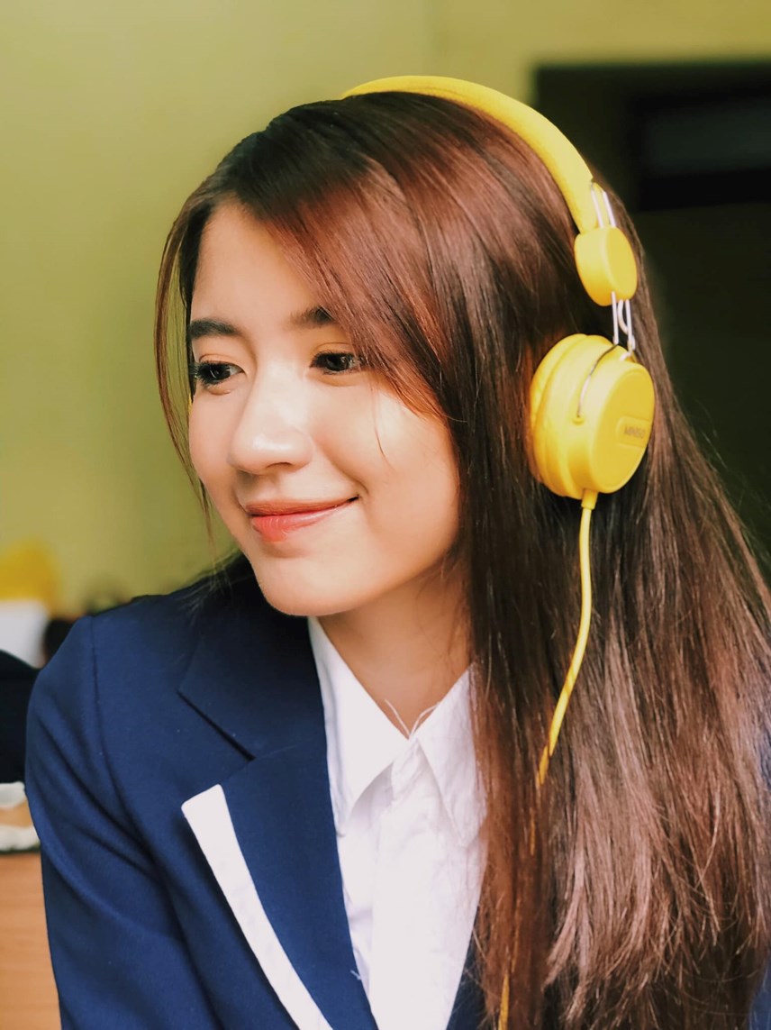 ngoc-huyen-g226y-thien-cam-voi-n233t-tinh-nghich-d225ng-y234u-trong-phim-dau-tay-39thuong-ng224y-nang-ve39_3.jpg ngoc-huyen-g226y-thien-cam-voi-n233t-tinh-nghich-d225ng-y234u-trong-phim-dau-tay-39thuong-ng224y-nang-ve39_3.jpg