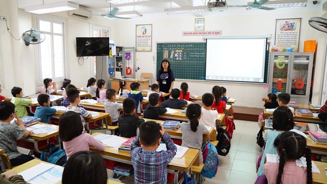 Ngổn ngang nỗi lo thiếu giáo viên