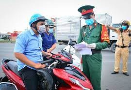 Người dân ra vào TP HCM cần đáp ứng điều kiện gì?