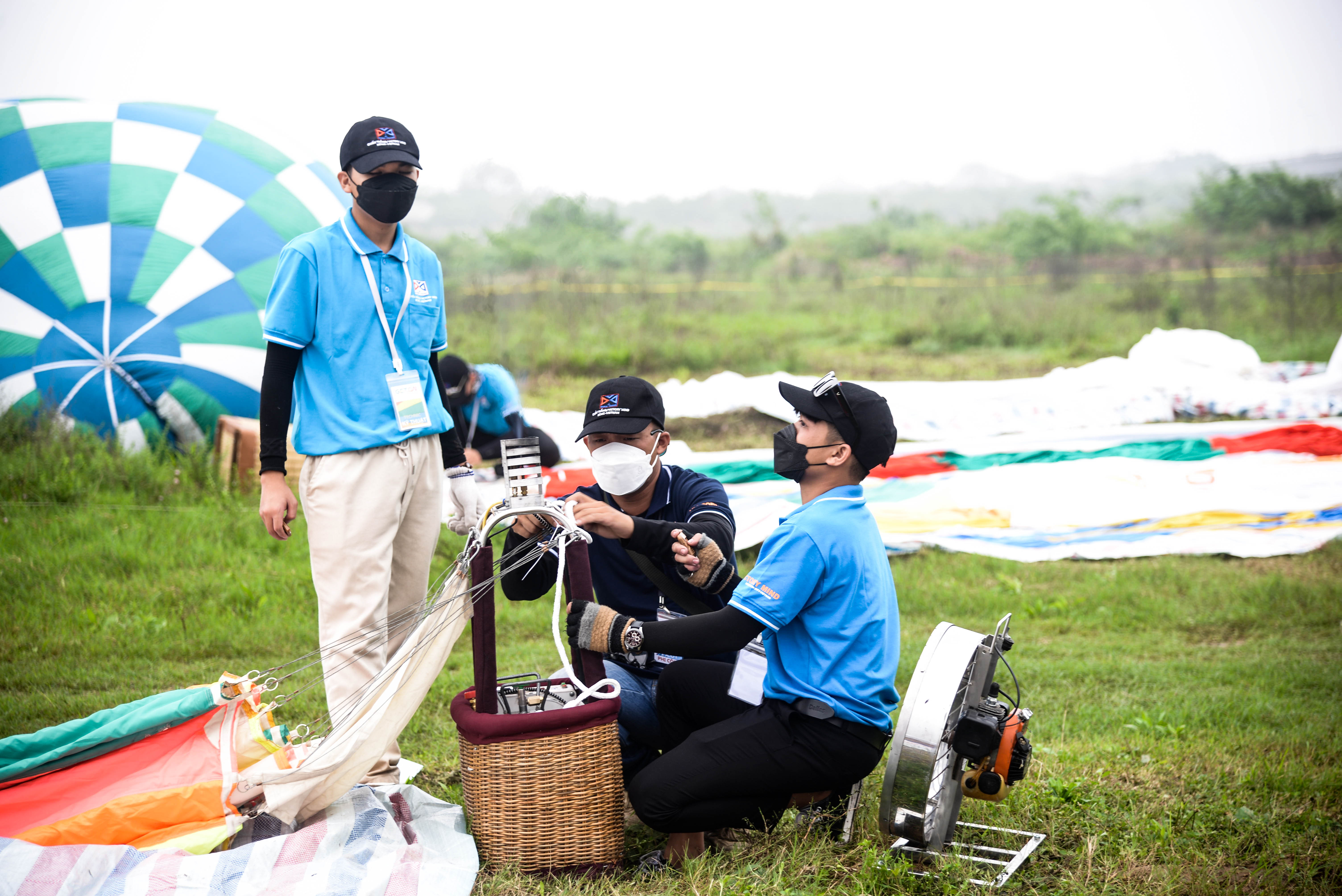 nguoi-d226n-th237ch-th250-voi-nhung-trai-nghiem-bay-tr234n-khinh-kh237-cau_4.jpg nguoi-d226n-th237ch-th250-voi-nhung-trai-nghiem-bay-tr234n-khinh-kh237-cau_4.jpg