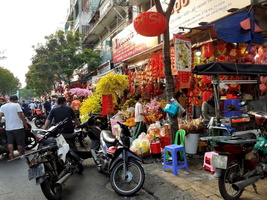 nguoi-d226n-tp-ho-ch237-minh-nhon-nhip-sam-tet_3.jpg nguoi-d226n-tp-ho-ch237-minh-nhon-nhip-sam-tet_3.jpg