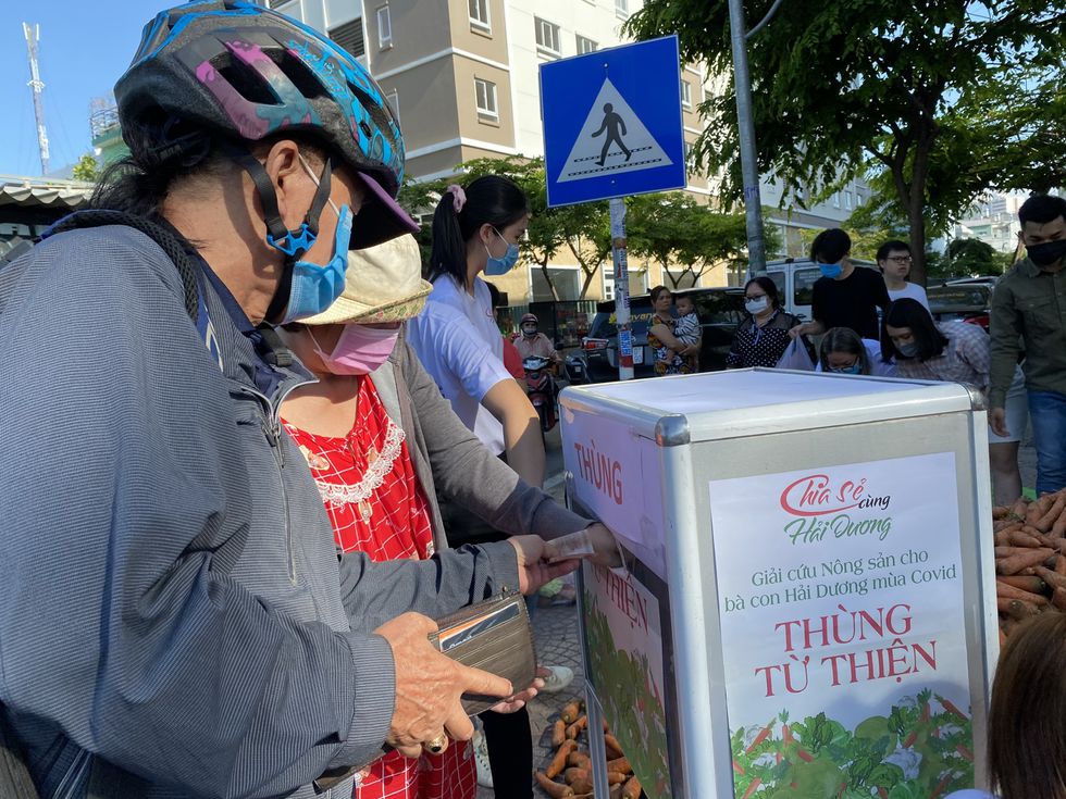 Người đẹp Hoa hậu Việt Nam chung tay 'giải cứu' 5 tấn nông sản Hải Dương - ảnh 9