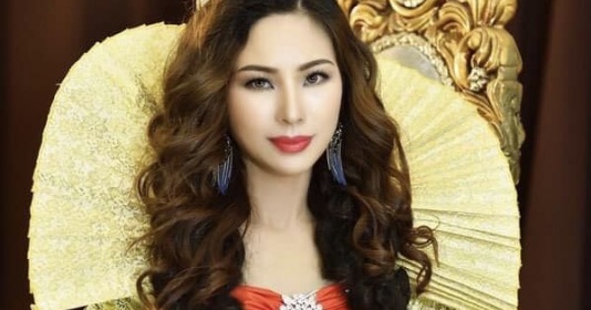 Người đẹp nhân ái Nguyệt Trần được vinh danh tại Diễn đàn giao lưu Việt Nam - Ấn Độ 