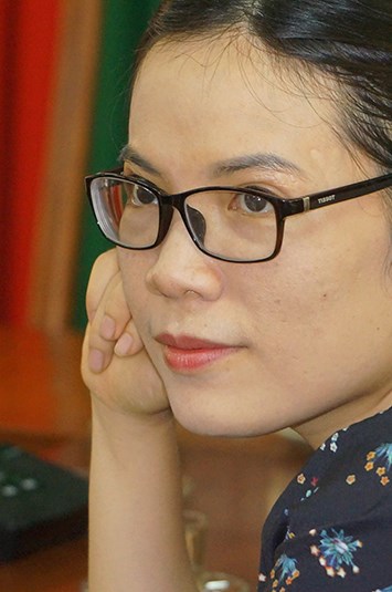 nh224-van-v245-thu-huong-nhung-dieu-x250c-dong-trong-t226m-dich_1.jpg
