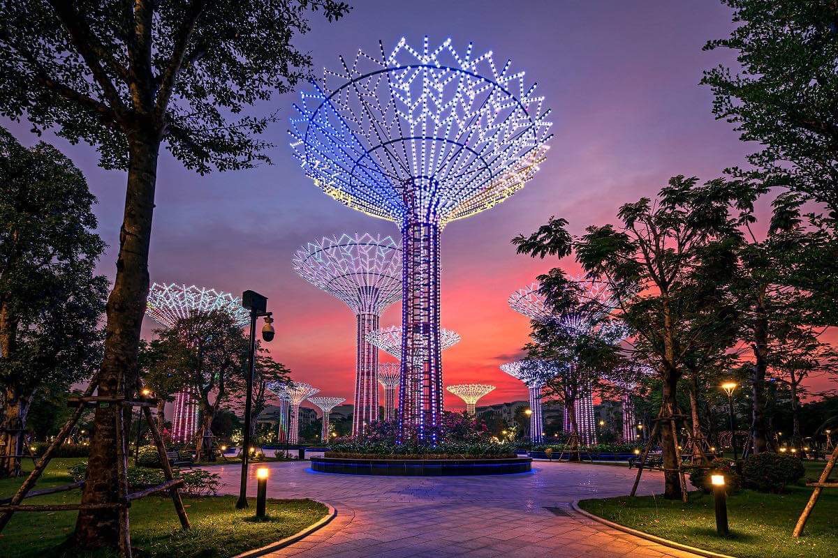 Công viên Ánh sáng lấy cảm hứng từ Gardens by The Bay (Singapore) Công viên Ánh sáng lấy cảm hứng từ Gardens by The Bay (Singapore)