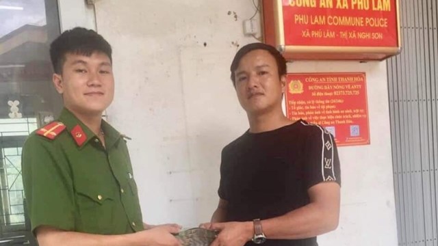 Nhận được gần 200 triệu đồng 'chuyển nhầm', thanh niên 8x vội báo Công an