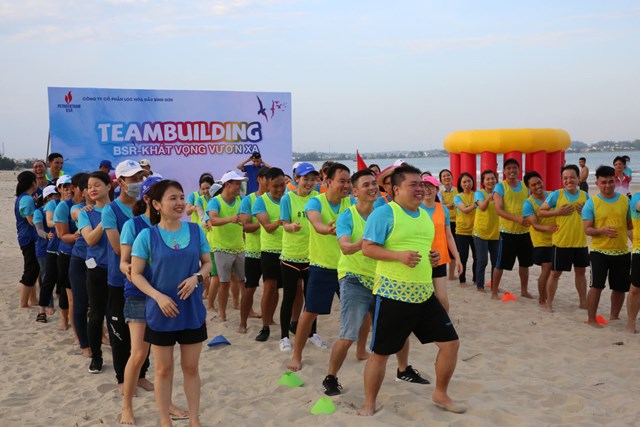 nhieu-hoat-dong-dac-sac-duoc-to-chuc-trong-ng224y-hoi-van-ho225-bsr_6.jpg nhieu-hoat-dong-dac-sac-duoc-to-chuc-trong-ng224y-hoi-van-ho225-bsr_6.jpg