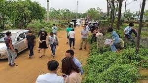 Nhiều nhà đầu tư ‘khóc ròng’ khi ‘đu đỉnh’ sốt đất