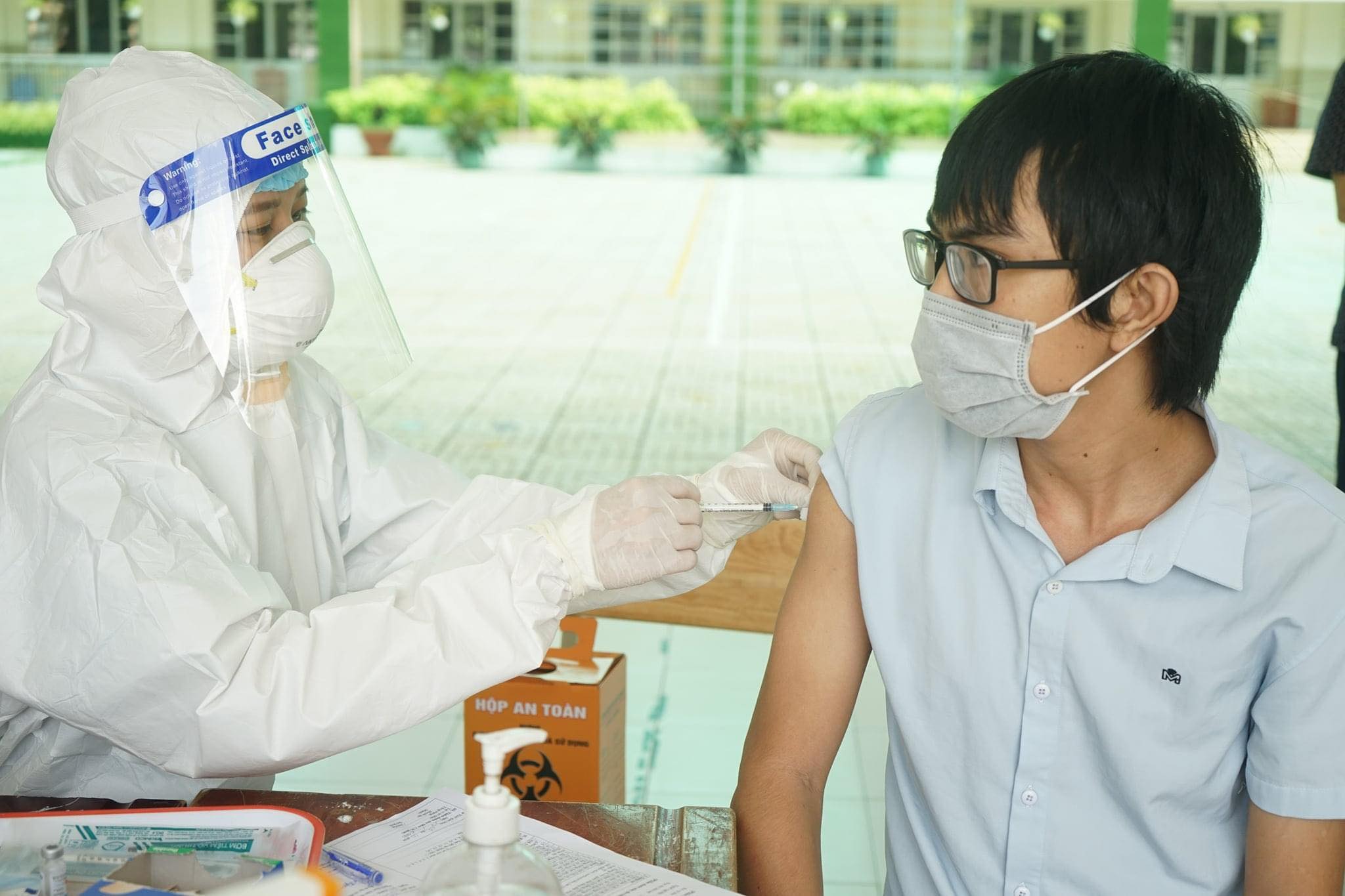 Nhiều tỉnh, thành phía nam có tiến độ tiêm vaccine COVID-19 nhanh nhất cả nước