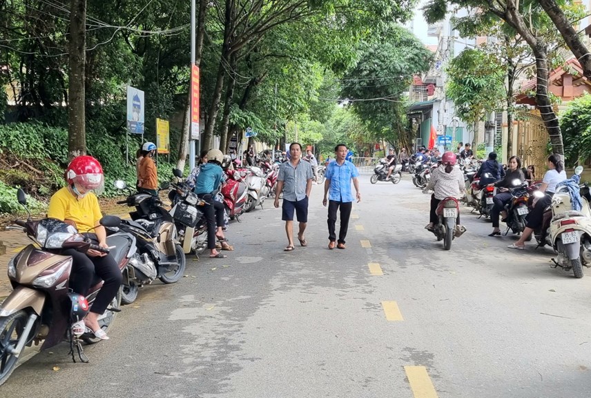 ninh-b236nh-mot-th237-sinh-bi-d236nh-chi-v236-vi-pham-quy-che_1.jpg