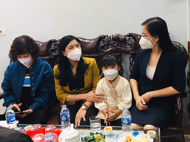 noi-dau-c242n-m227i-cua-nhung-gia-d236nh-c243-nguoi-th226n-ra-di-v236-covid-19_1.jpg noi-dau-c242n-m227i-cua-nhung-gia-d236nh-c243-nguoi-th226n-ra-di-v236-covid-19_1.jpg