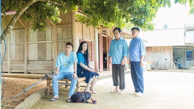 NSƯT Quang Tèo hội ngộ Quách Thu Phương trong 'Chạm vào hạnh phúc' 2