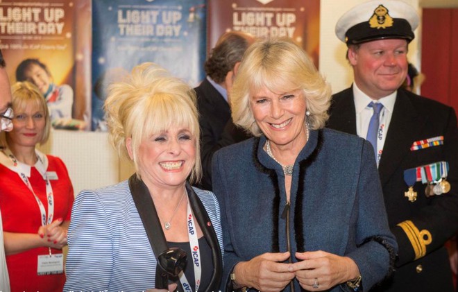 Nữ diễn viên Anh Barbara Windsor qua đời ở tuổi 83 - ảnh 1