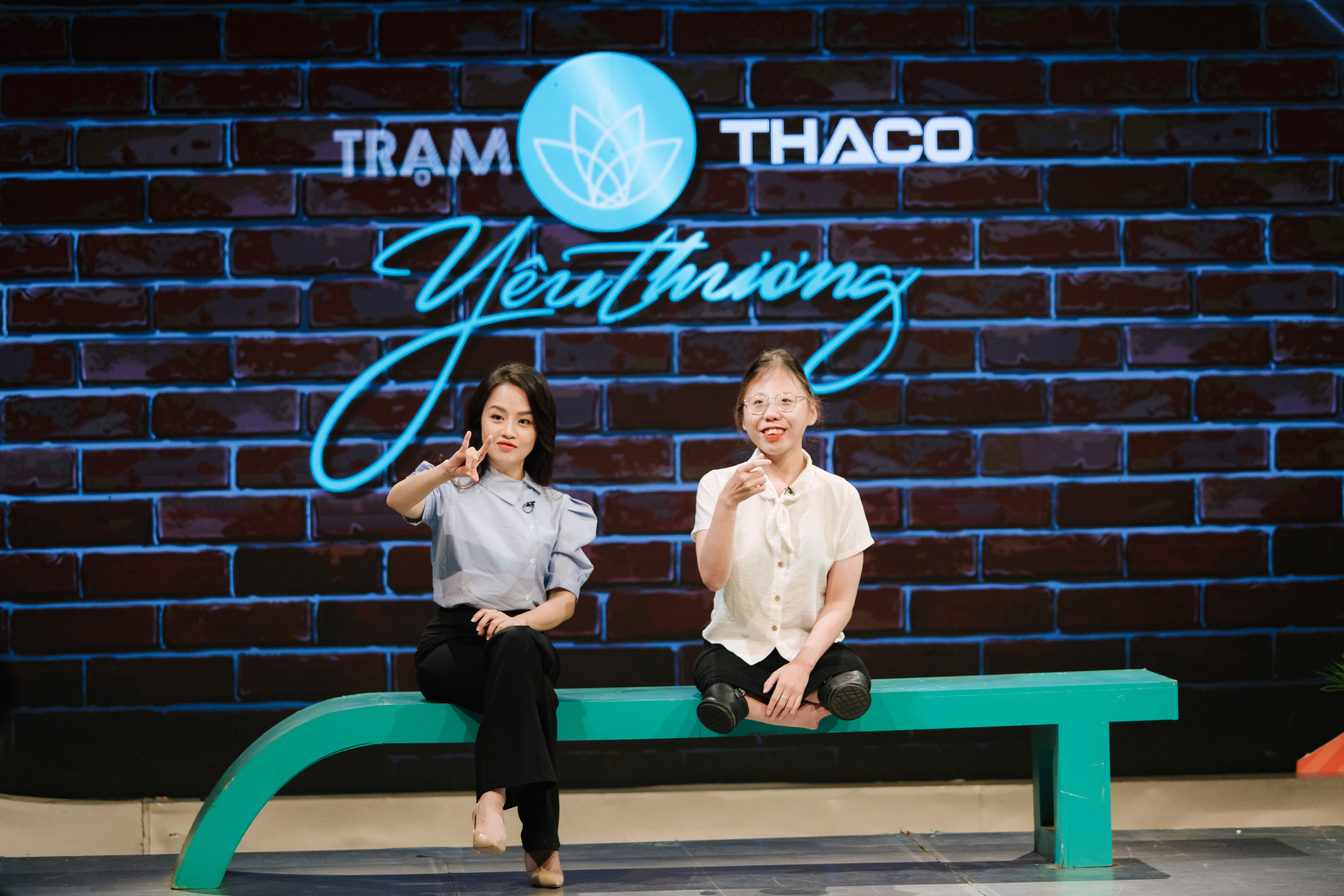 nu-sinh-24-nam-di-bang-dau-goi-lan-toa-nghi-luc-song_2.jpg nu-sinh-24-nam-di-bang-dau-goi-lan-toa-nghi-luc-song_2.jpg