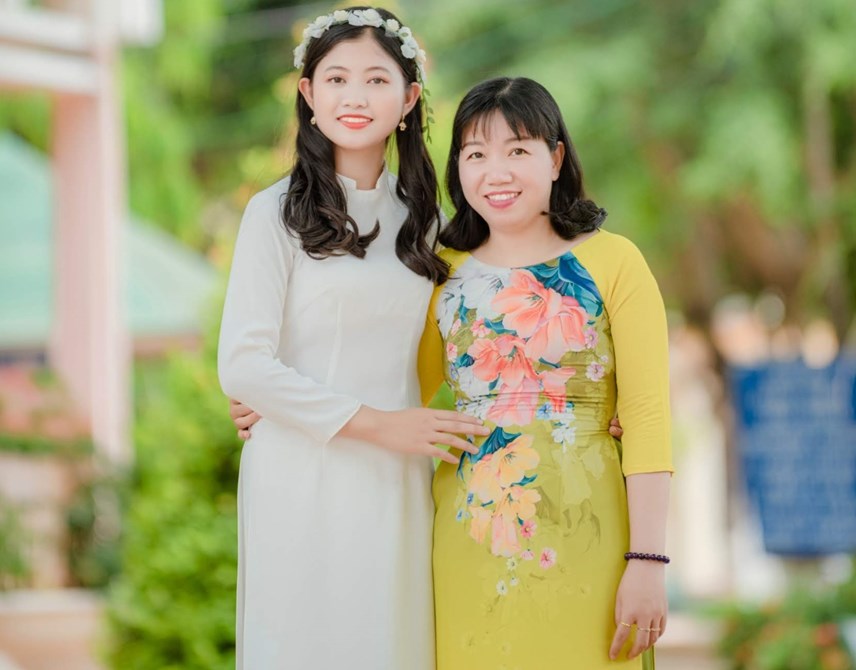 nu-sinh-nguoi-s225n-chay-tro-th224nh-t226n-thu-khoa-hoc-vien-h224ng-kh244ng-viet-nam_1.jpg