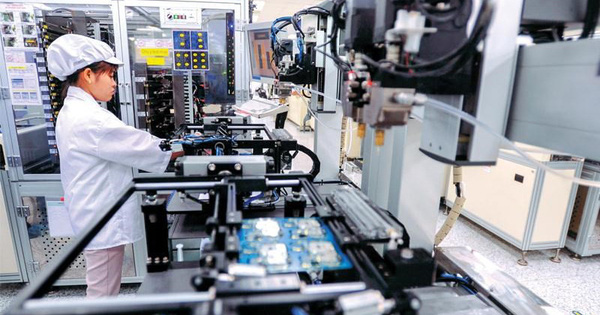 “Ông lớn” điện tử Samsung, LG, Panasonic... đều mở rộng sản xuất tại Việt Nam