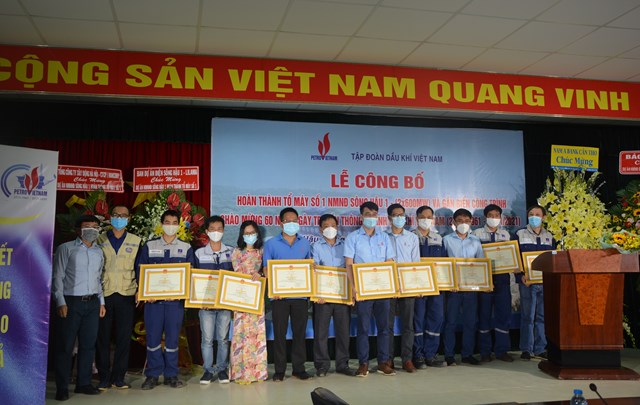 petrovietnam-c244ng-bo-ho224n-th224nh-v224-gan-bien-c244ng-tr236nh-to-m225y-so-1-nmnd-s244ng-hau_2.jpeg petrovietnam-c244ng-bo-ho224n-th224nh-v224-gan-bien-c244ng-tr236nh-to-m225y-so-1-nmnd-s244ng-hau_2.jpeg