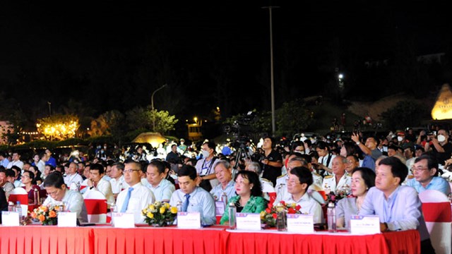 Phát triển bền vững kinh tế biển gắn với bảo tồn đa dạng sinh học và các hệ sinh thái biển