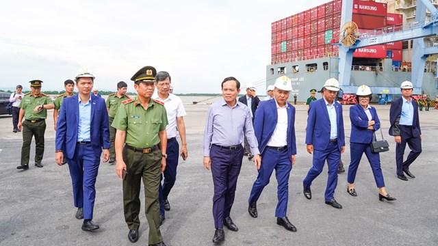 Phó Thủ tướng Trần Lưu Quang làm việc với Hải Phòng về công tác phòng, chống buôn lậu