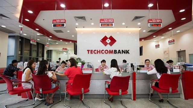 Phó Tổng giám đốc Techcombank đăng ký bán bớt cổ phiếu