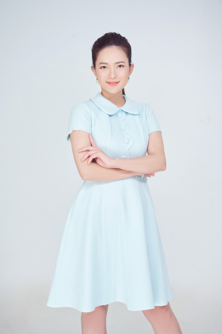 phan-nhu-thao-39nghe-dien-vi234n-cho-m236nh-nhieu-cung-bac-cam-x250c39_3.jpg
