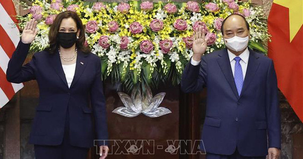 Phó Tổng thống Mỹ Harris: 