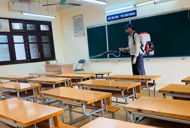 Phòng dịch COVID-19, nhiều địa phương cho học sinh nghỉ học