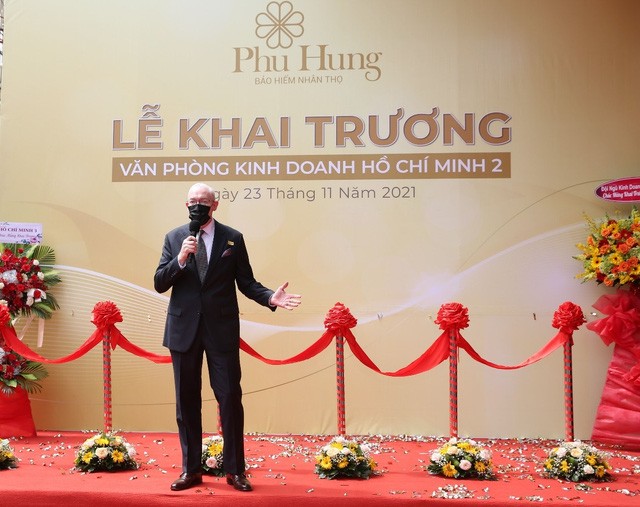 Phú Hưng Life khai trương văn phòng mới đáp ứng số lượng khách gia tăng - Ảnh 1.