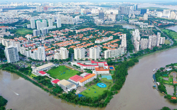 Phú Mỹ Hưng – Nhà đầu tư & phát triển BĐS ‘độc nhất vô nhị’ ở Việt Nam: 30 năm biến đầm lầy chua mặn thành ốc đảo của giới nhà giàu - Ảnh 1. Phú Mỹ Hưng – Nhà đầu tư & phát triển BĐS ‘độc nhất vô nhị’ ở Việt Nam: 30 năm biến đầm lầy chua mặn thành ốc đảo của giới nhà giàu - Ảnh 1.